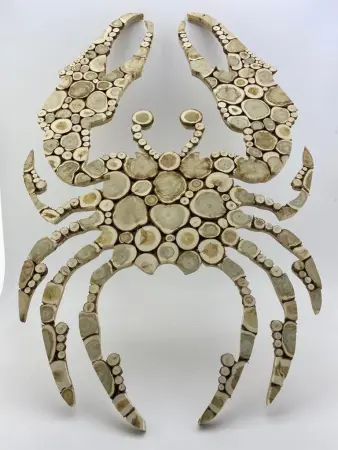 Декоративное панно из можжевельника Рак 1000х600 мм