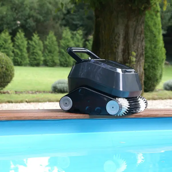 Автоматический пылесос AquaViva 7310 Black Pearl для бассейна (стенки и ватерлиния)