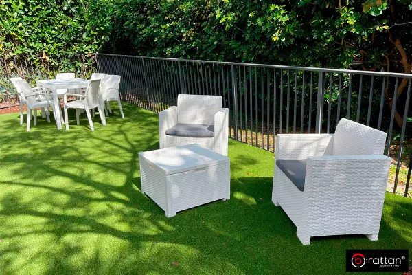 Комплект садовой пластиковой мебели B:Rattan Nebraska Terrace Set на 2 персоны, белый, 2 кресла и кофейный столик