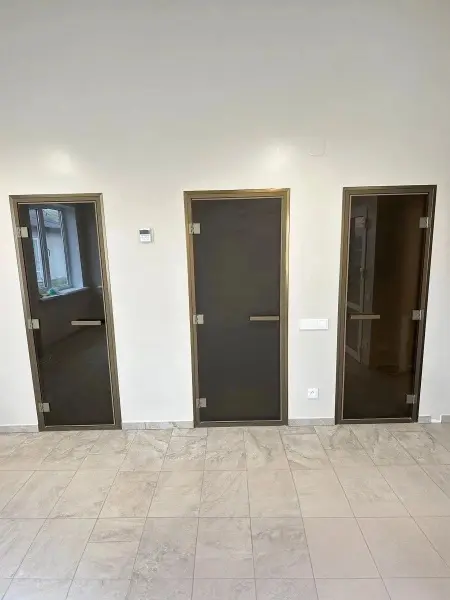 Дверь DoorWood бронза для хамама, 700 х 1900 мм, бронзовый профиль, с коробкой, стекло бронза