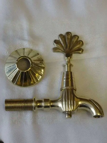 Кран латунный для хамама, цвет латунь, 03