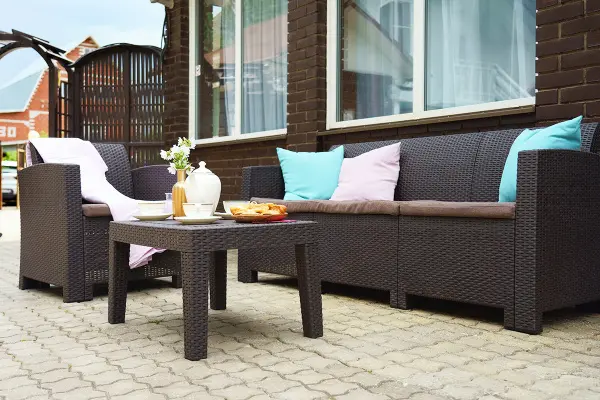 Комплект пластиковой мебели B:Rattan Arizona Max на 5 персон, коричневый - трехместный диван, столик и 2 кресла
