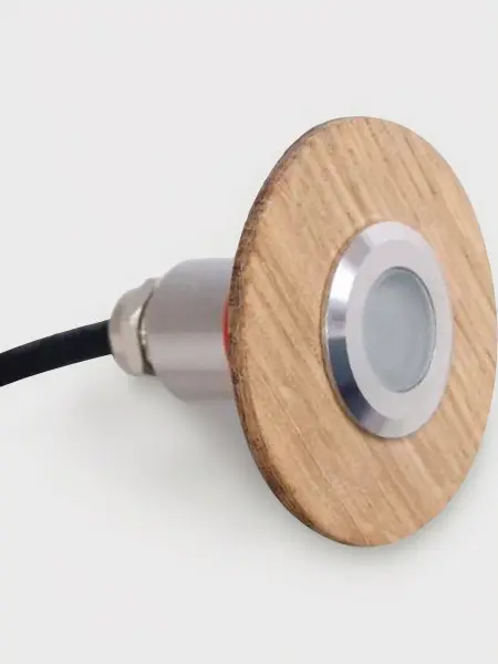 Светодиодный точечный светильник (освещение) для бани в парную Steam & Water, d=32mm, цвет сталь, дубовая накладна