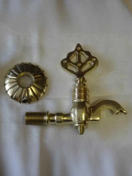 Кран латунный для хамама, цвет латунь, 10