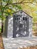 Пластиковый сарай WoodLook LifeTime 244 x 305 см, 60295