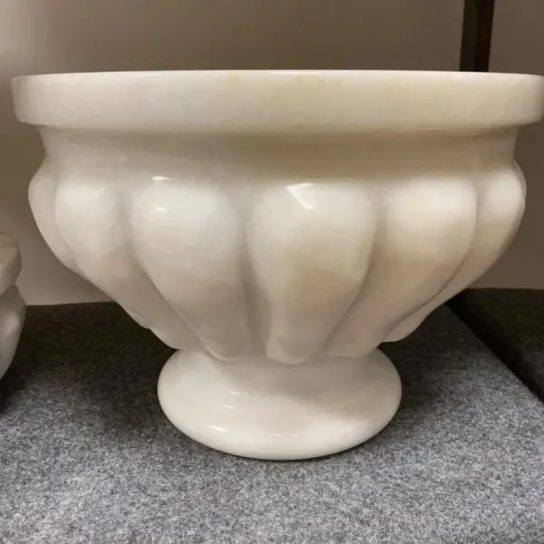 Курна мраморная ВТН-35 (450х450х350) вес 33 кг